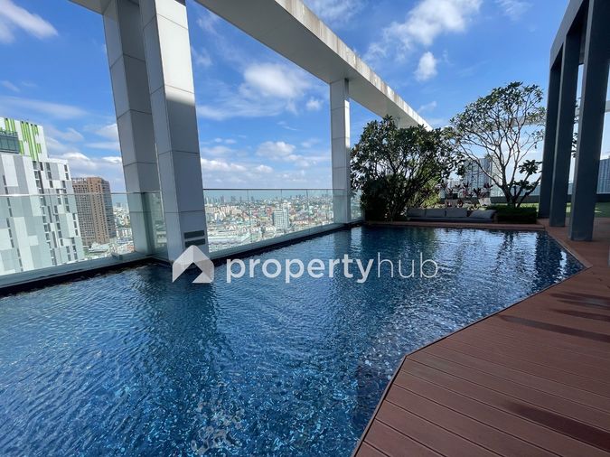 Life Sukhumvit 48