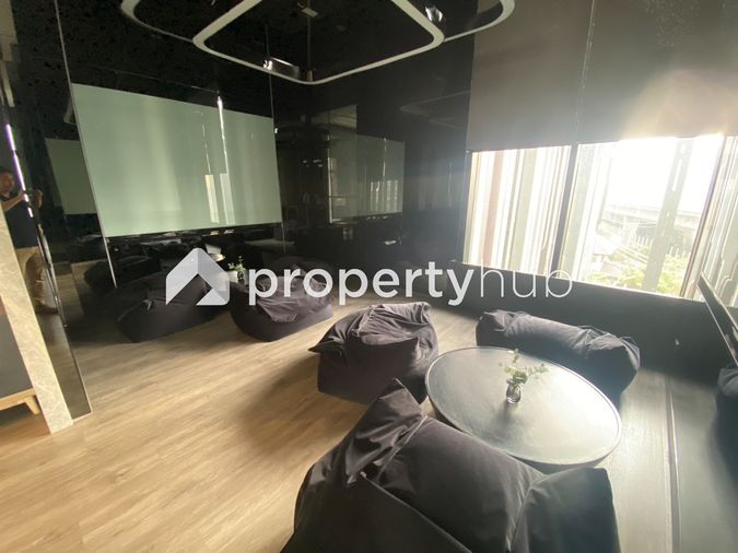 Altitude Unicorn Sathorn - Thapra