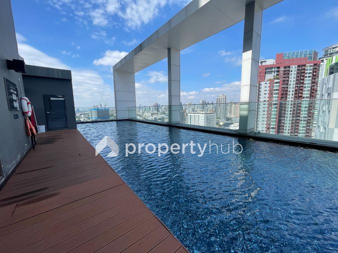 Life Sukhumvit 48