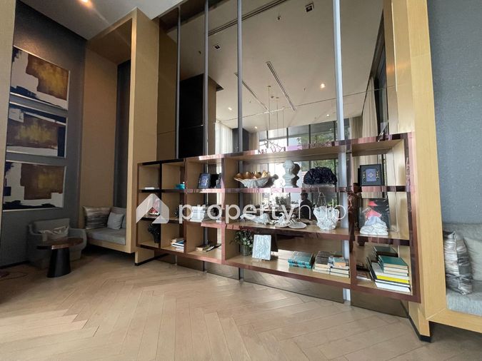 Life Sukhumvit 48