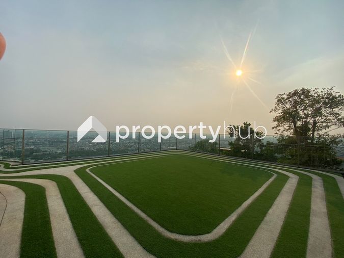 Altitude Unicorn Sathorn - Thapra