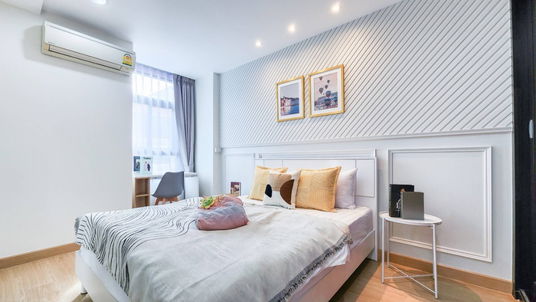 P-92369 Condo for sell Baan Navatara fully furnished.