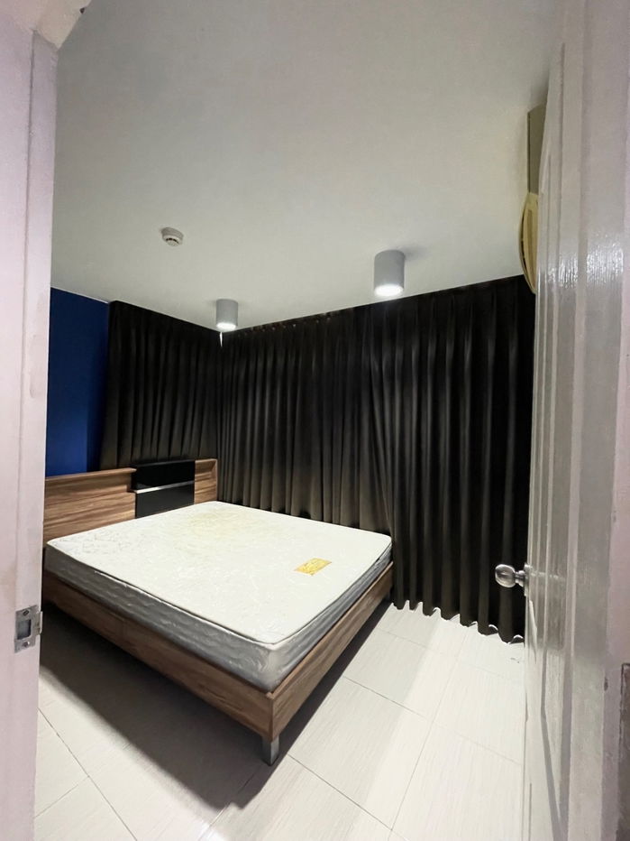 picture  Chateau in town Major Ratchayothin 2 for Rent - 6/13
