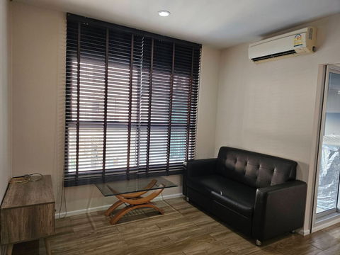 ให้เช่าอิซซี่คอนโดสุขสวัสดิ์ ISSI CONDO SUKSAWAD ห้องรีโนเวทใหม่ **มีเครื่องซักผ้า** *พร้อมอยู่ 6 กย 68*