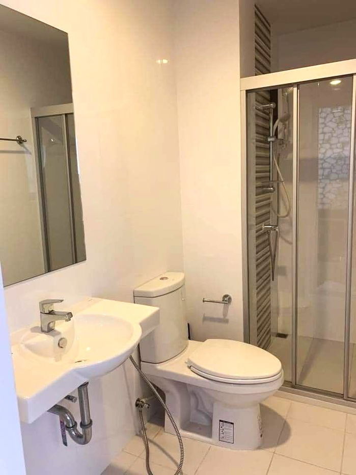 รูป ให้เช่าอิซซี่คอนโดสุขสวัสดิ์ ISSI CONDO SUKSAWAD ห้องรีโนเวทใหม่ **มีเครื่องซักผ้า** *พร้อมอยู่ 6 กย 68* - รูปที่ 9/10
