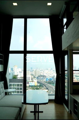 คอนโดให้เช่า : 🔥22K/Mo.🔥 ห้องDuplex วิวดีมากก เฟอร์แน่น แต่งครบในทำเล พระราม 9    @ Chewathai Residence Asoke 