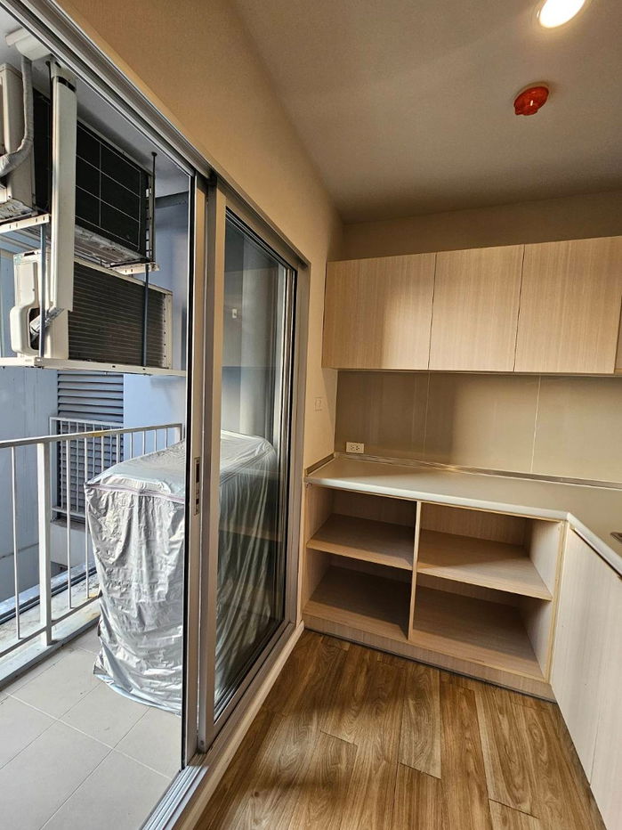 รูป ให้เช่าอิซซี่คอนโดสุขสวัสดิ์ ISSI CONDO SUKSAWAD ห้องรีโนเวทใหม่ **มีเครื่องซักผ้า** *พร้อมอยู่ 6 กย 68* - รูปที่ 7/10
