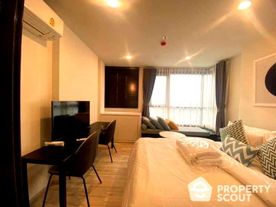 Condos for rent : 1-BR Condo at XT Huaikhwang near MRT Huai Khwang (ID 1417040)