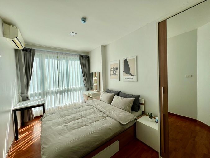 For rent: Condo One Plus CMU 3, 1 bedroom, next to Bamboo Gate, near Chiang Mai University and Nimman, 13,000 baht, call 098-6169416 Art.