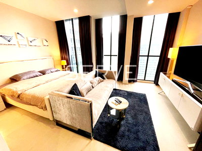 ขายคอนโด : Studio with Partition High Fl. 20+ Nice view & Nice Location Directly connecting to BTS Phloen Chit-Noble Ploenchit