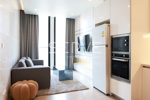 Corner Room 2 Beds Nice Decaorate High Fl. 15+ Perfect Location BTS Phloen Chit / For Rent & Sale-Noble Ploenchit