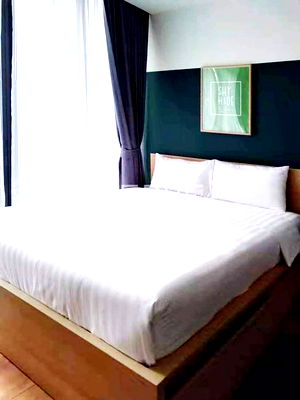 คอนโดให้เช่า : Special Deal 4.78 MB!! -Chic Studio with Unblock view of Sukhumvit Shuttle bus to BTS Phrom Phong-Park 24