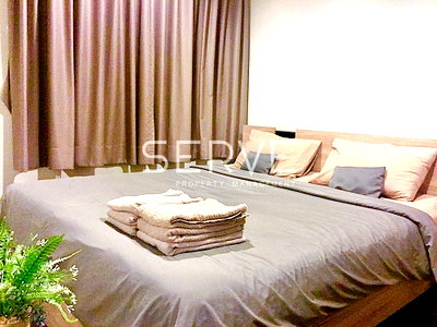 ขายคอนโด : 1 Bed 30 sq.m. High Fl. 15+ Good Location BTS Asok 250 m. & MRT Sukhumvit 200 m. / For Sale-Edge Sukhumvit 23