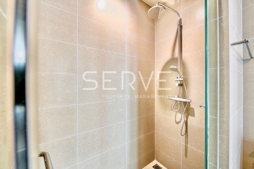 รูป Hot Price ! Studio Unit with Garden view Next to BTS Phloen Chit / Condo For Sale-Noble Ploenchit (โนเบิล เพลินจิต) - รูปที่ 7/8