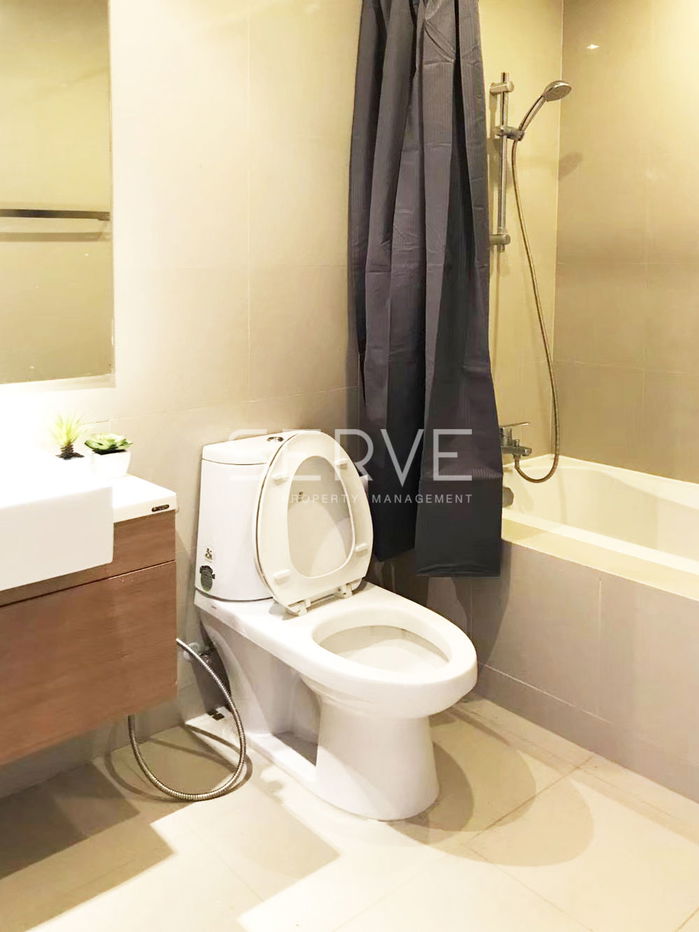 picture Hot Price! Large Room 1 Bed with Bathtub Close to BTS Phrom Phong 200 m. / For Rent & For Sale -Noble Refine (โนเบิล รีไฟน์) - 9/9