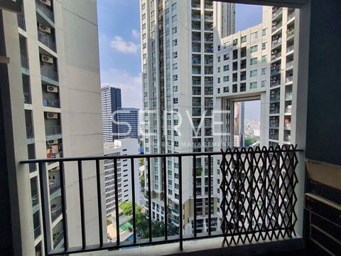 Nice Room 3 Beds with Bathtub Large Unie Good Location MRT Phra Ram 9  500 m. and CentralPlaza-Belle Grand Rama 9