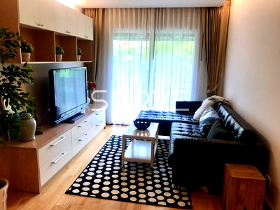 คอนโดให้เช่า : Nice Room 2 Beds with Bathtub 62.28 sq.m. Good Location BTS On Nut 400 m. / For Rent & For Sale-Residence Sukhumvit 52