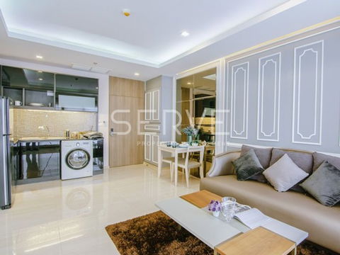 English Modern 1 Bed with Bathtub Good Location BTS Ekamai / Condo For Rent & Condo For Sale-Noble Reveal