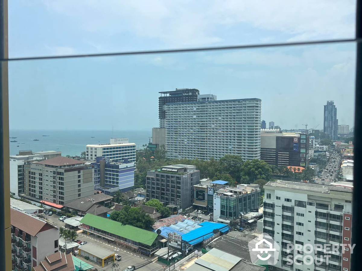 picture 1-BR Condo at Edge Central Pattaya close to Central Festival Pattaya (ID 1144118) - 4/10