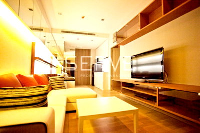 Condos for rent : 8 MB (All in)! - Nice Room 1 Bed with Bathtub on High Fl. 15+ Close to BTS Ekkamai / Condo For Sale-Noble Reveal