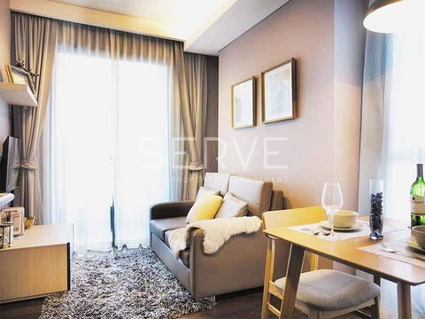 Bright Style 1 Bed 30.5 sq.m. Unit at Phrom Phong Area Close to BTS Phrom Phong 900 m. / For Sale-The Lumpini 24