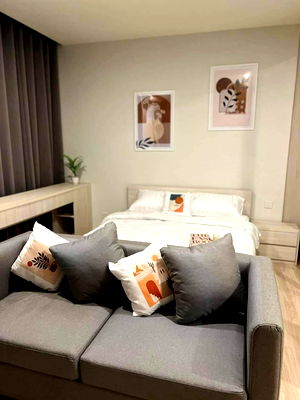 Condos for rent : 🥳[Rent-RAR2402-1309] Noble Revolve Ratchada (Phase 1). Fl.28th*washing machine *Near MRT💚Line id: @thefirstagent**