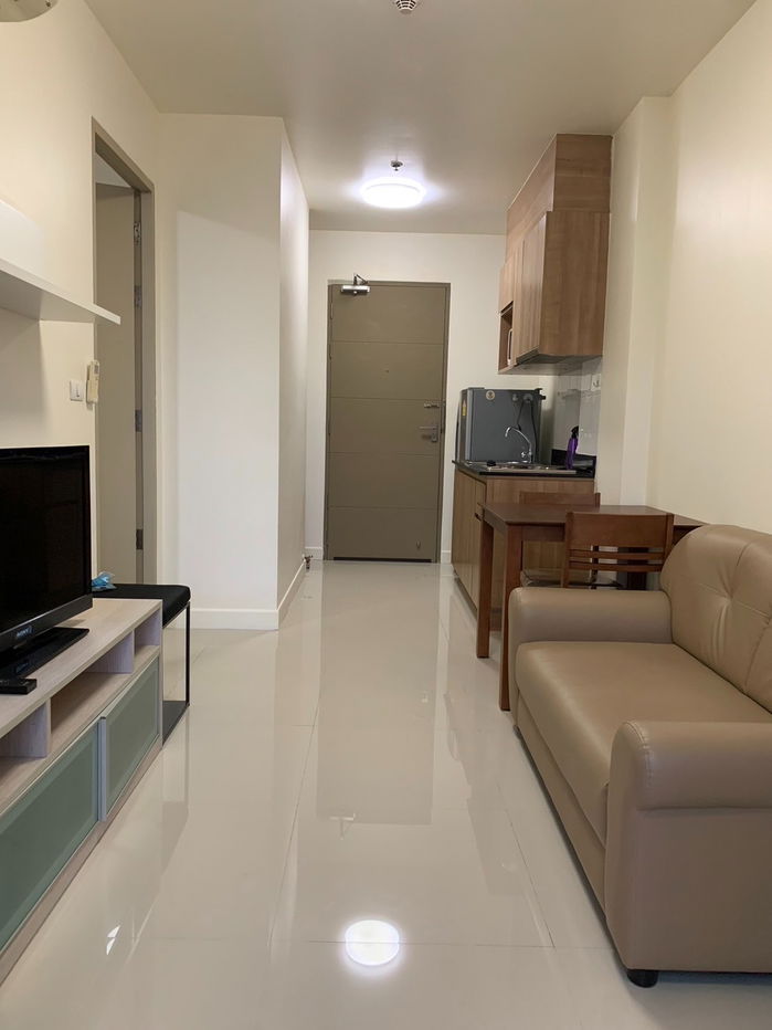 picture OMG2600  < Available 10-Aug-25 > Nice 1 Bedroom unit - Cheap RENT @ [ Ideo Sathorn - Taksin ] ** BTS Krung Thon Buri - 2/12