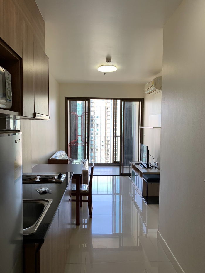 picture OMG2600  < Available 10-Aug-25 > Nice 1 Bedroom unit - Cheap RENT @ [ Ideo Sathorn - Taksin ] ** BTS Krung Thon Buri - 1/12