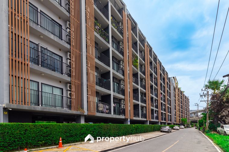 ทรอปิคาน่า บีทีเอส เอราวัณ