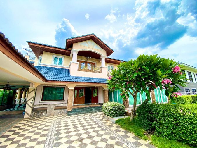 ขายบ้านเดี่ยว 4 ห้องนอน 345 ตร.ม. 220 ตร.ว. เขตบางเขน