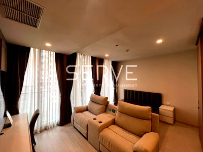 Condos for rent BTS Chit Lom : Studio with Partition Nice Room Swimming Pool view & Garden view Perfect Location BTS Phloen Chit at Noble Ploenchit Condo / For Rent