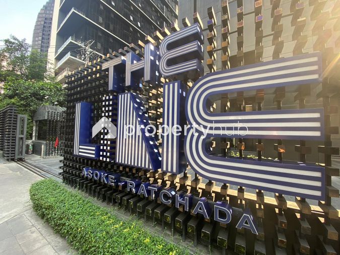 The LINE Asoke - Ratchada