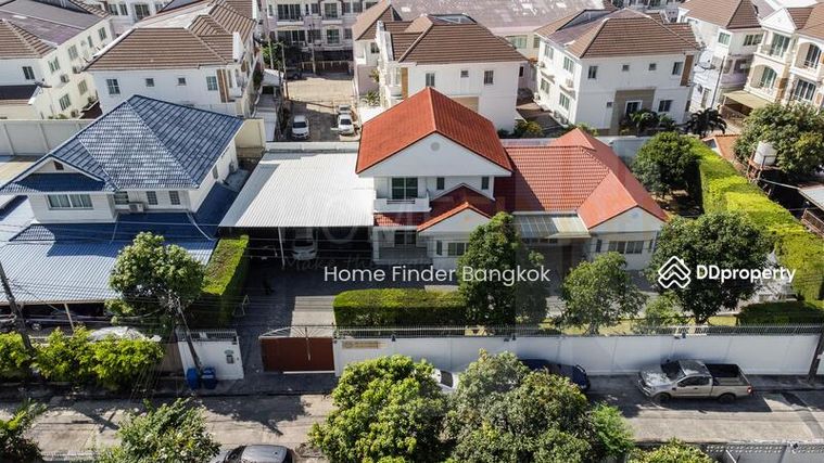 ขายบ้านเดี่ยว 4 ห้องนอน 350 ตร.ม. 239 ตร.ว. เขตจตุจักร