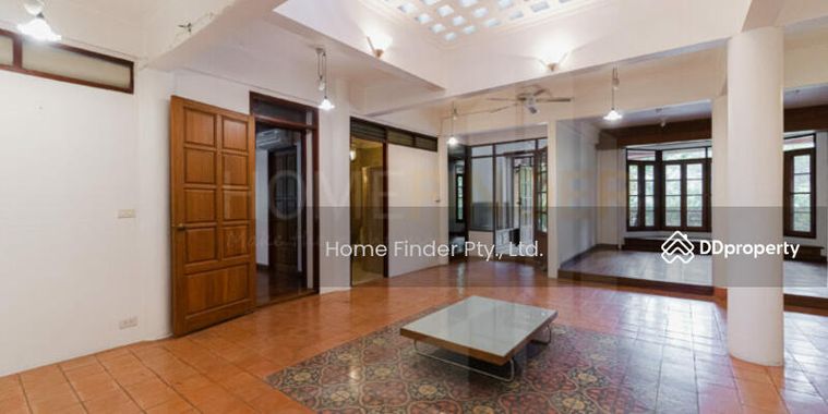 5-bed house for sale, 2308 sqm, 557 sq wah, Lak Si