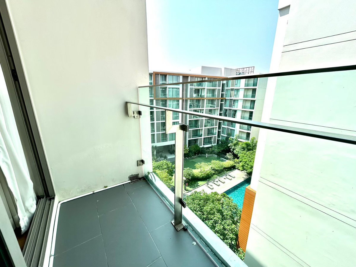 รูป ว่างพร้อมอยู่ 12เมษายน คอนโด นิมมานา ใจกลางนิมมาน ซอย6 วิวสระ  082-389-9314 คุณบู - รูปที่ 14/20