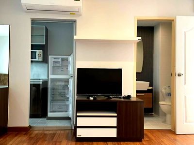 เช่าคอนโด ถนนอินทามระ : Hot Price for Rent Atrium Phahol - Sutthisan (เอเทรี่นม พหลฯ - สุทธิสาร) ราคาถูกที่สุด ห้องสวย🔥