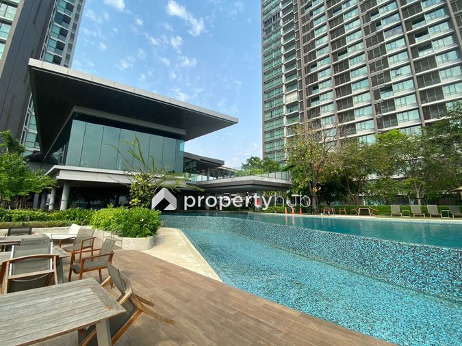 333 Riverside