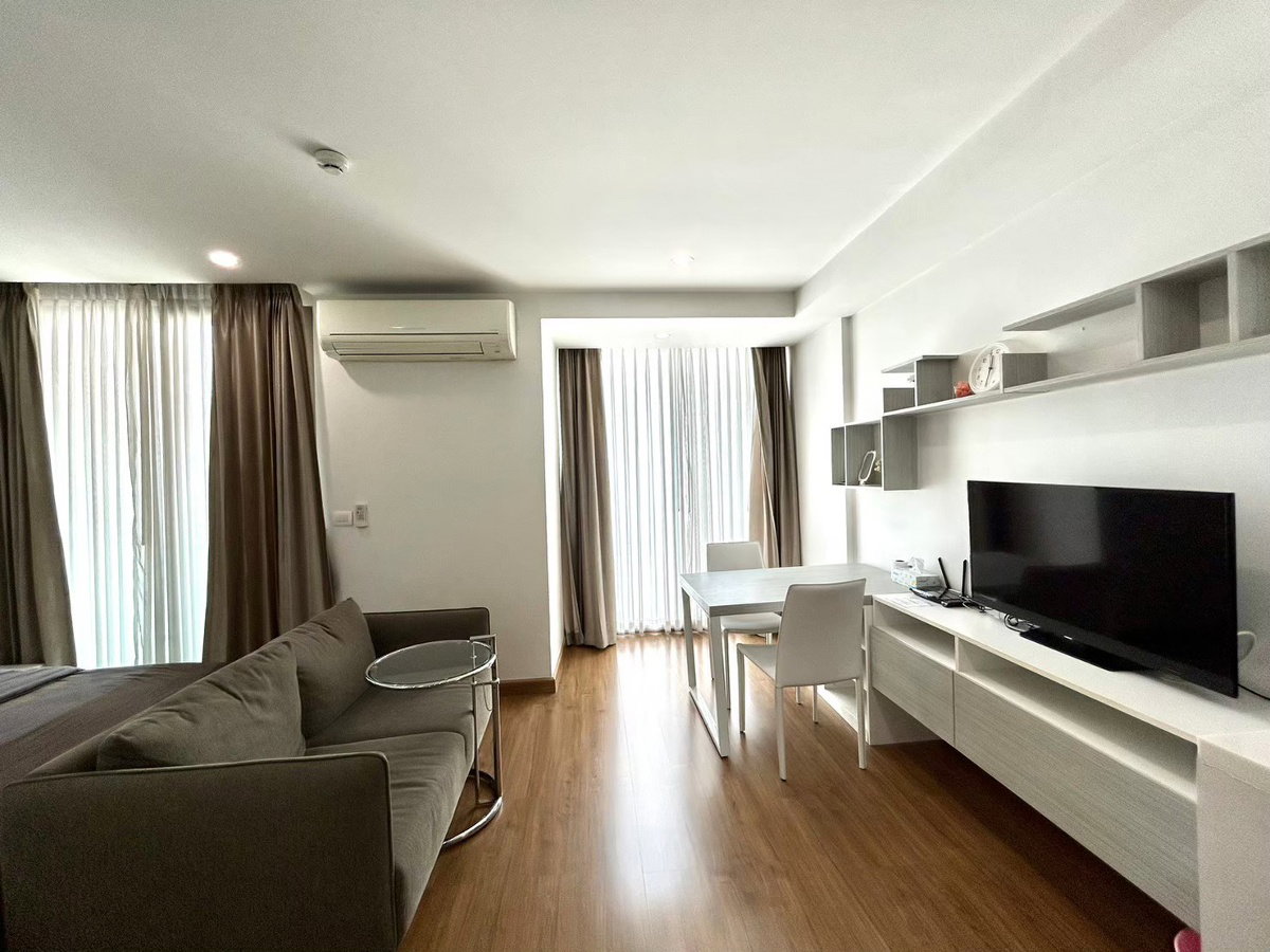 รูป ว่างพร้อมอยู่ 12เมษายน คอนโด นิมมานา ใจกลางนิมมาน ซอย6 วิวสระ  082-389-9314 คุณบู - รูปที่ 11/20