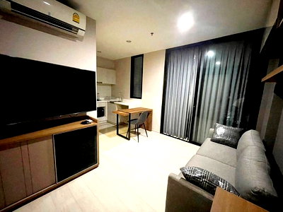 Condos for sale : FOR SALE Life Asoke 5400000 BAHT.