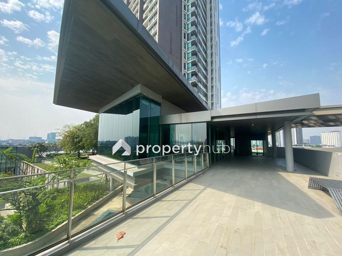 333 Riverside