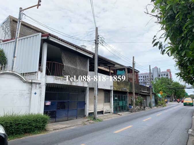 2-story townhouse for sale, Sangkom Songkhro Road, Lat Phrao 71