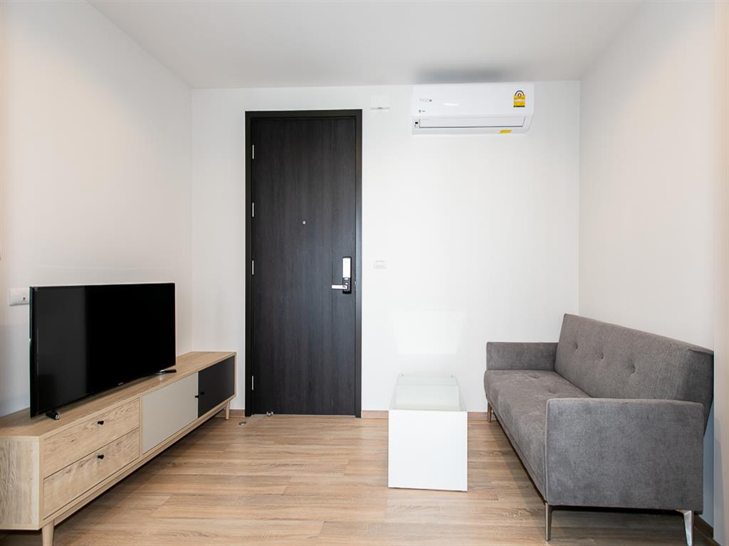 picture The BASE Garden Rama 9 1 bedroom, for rent - 3/8