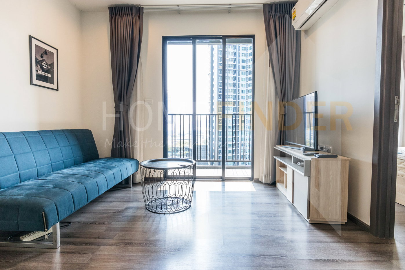 picture The Base Park East 1 bedroom, for rent - 3/11