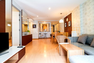คอนโดให้เช่า : The Bangkok Sukhumvit 61 condominium 2 bedrooms, for rent
