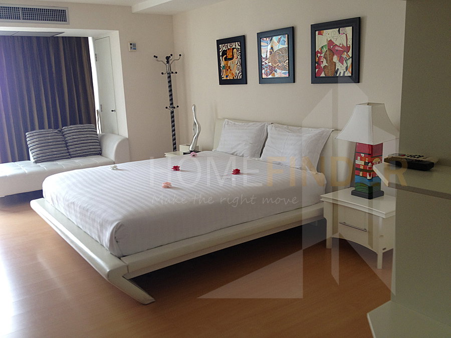 picture The Trendy Condominium 1 bedroom, for rent - 2/9
