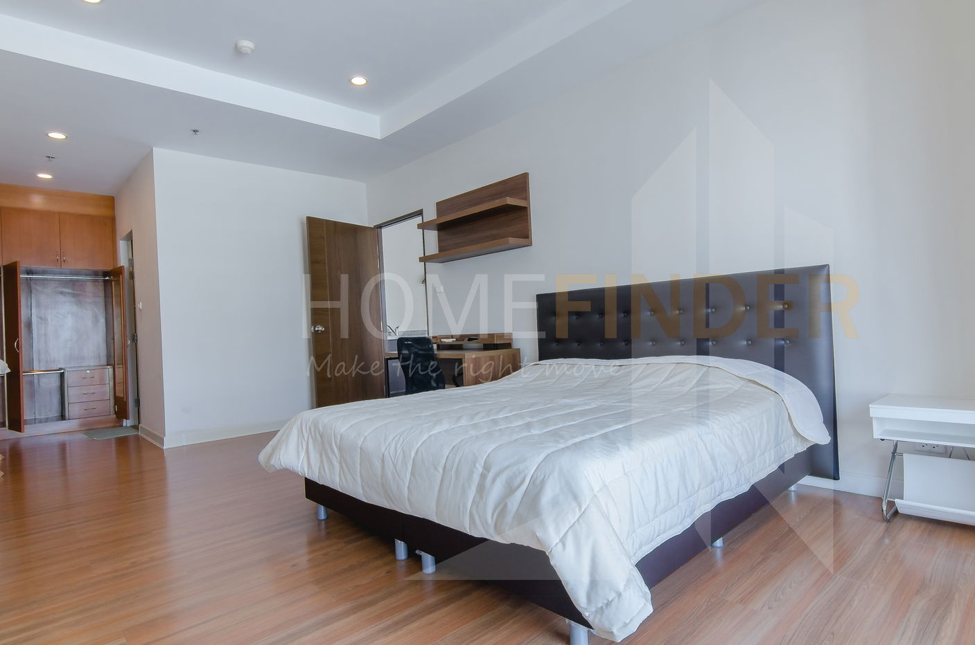 picture The Trendy Condominium 1 bedroom, for rent - 5/9