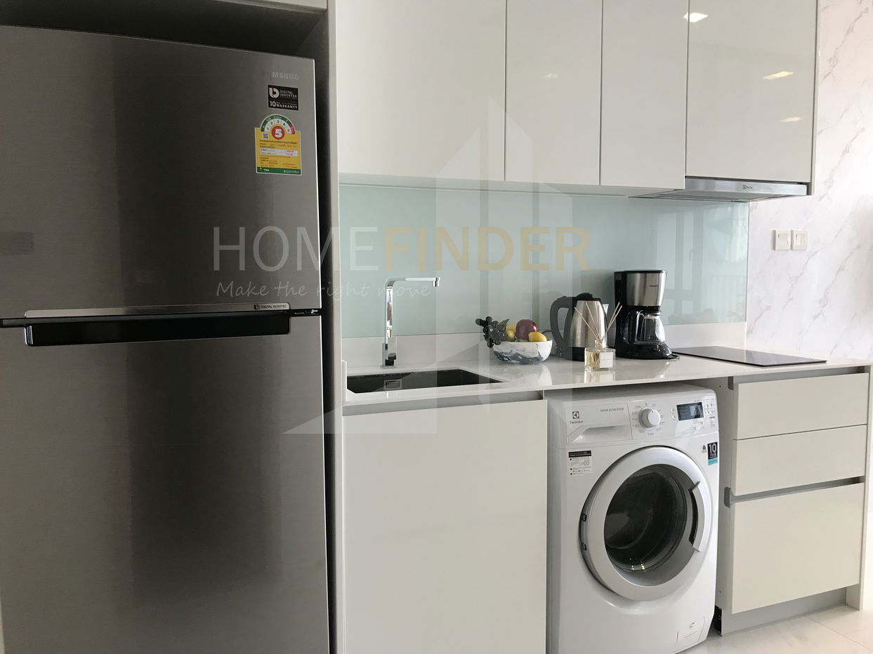picture Hyde Sukhumvit 11 1 bedroom, for rent - 3/13