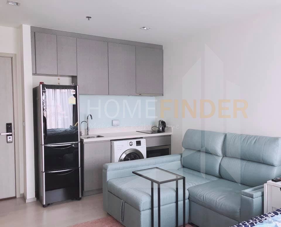 picture Rhythm Sukhumvit 36-38 studio, for rent - 2/3