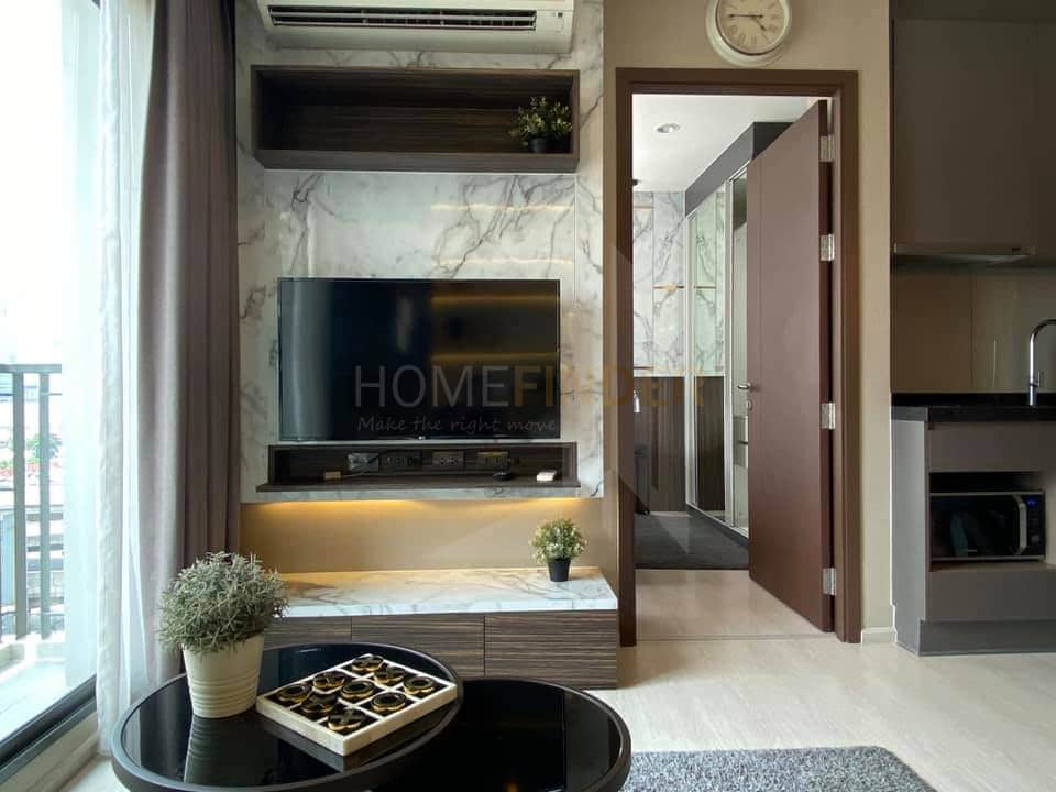 picture Rhythm Asoke 1 bedroom, for rent - 1/10
