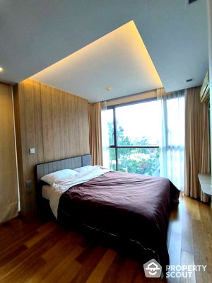 Condos for rent Soi Thonglor (Sukhumvit 55) : 1-BR Condo at Via Botani near BTS Phrom Phong (ID 1453811)